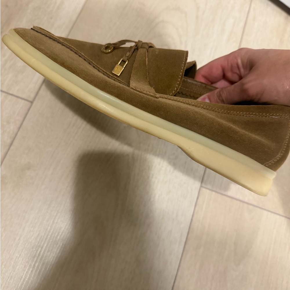 Loro Piana summer walk 38 1/2